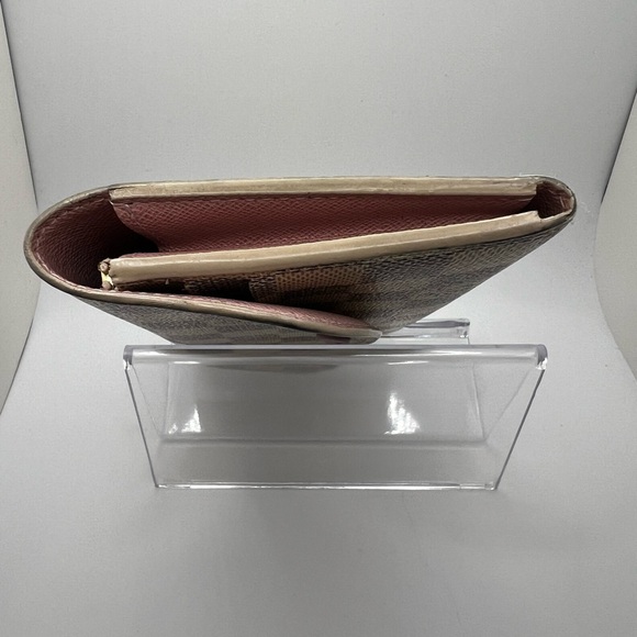 GUC Louis Vuitton Damier Azur Sarah Wallet - Picture 3 of 7